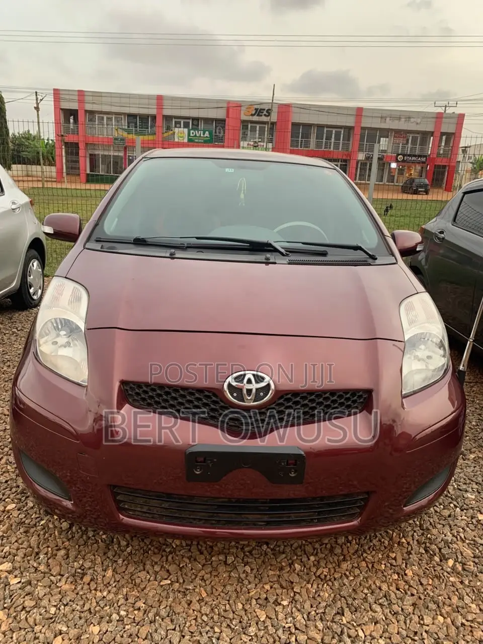 Toyota Vitz 2010 Brown