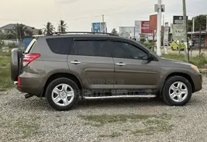 Toyota RAV4 2012 Gray