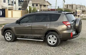 Toyota RAV4 2012 Gray