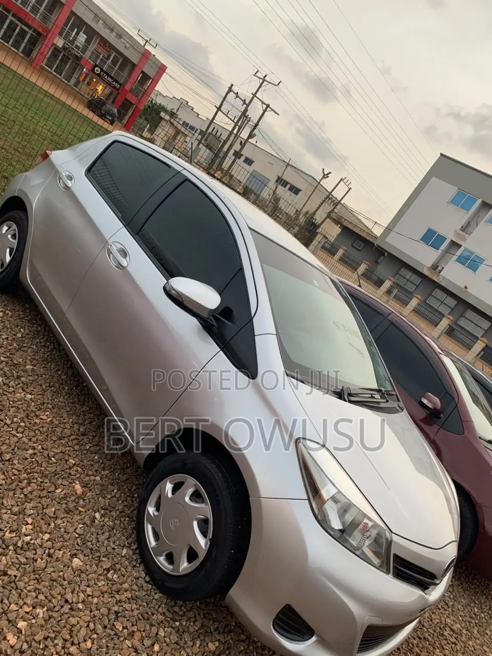Toyota Vitz 2012 Silver