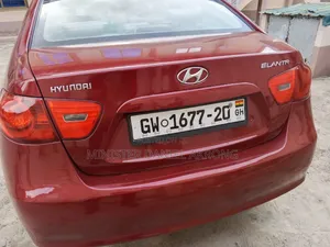 Hyundai Elantra 2010 Red
