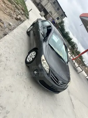 Toyota Corolla 2013 Black