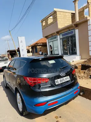Hyundai Santa Fe Limited AWD 2016 Blue