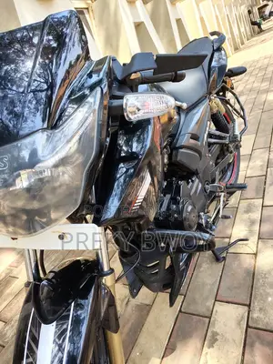 TVS Apache 180 RTR 2025 Black