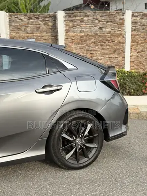 Honda Civic EX-L Hatchback 2020 Gray