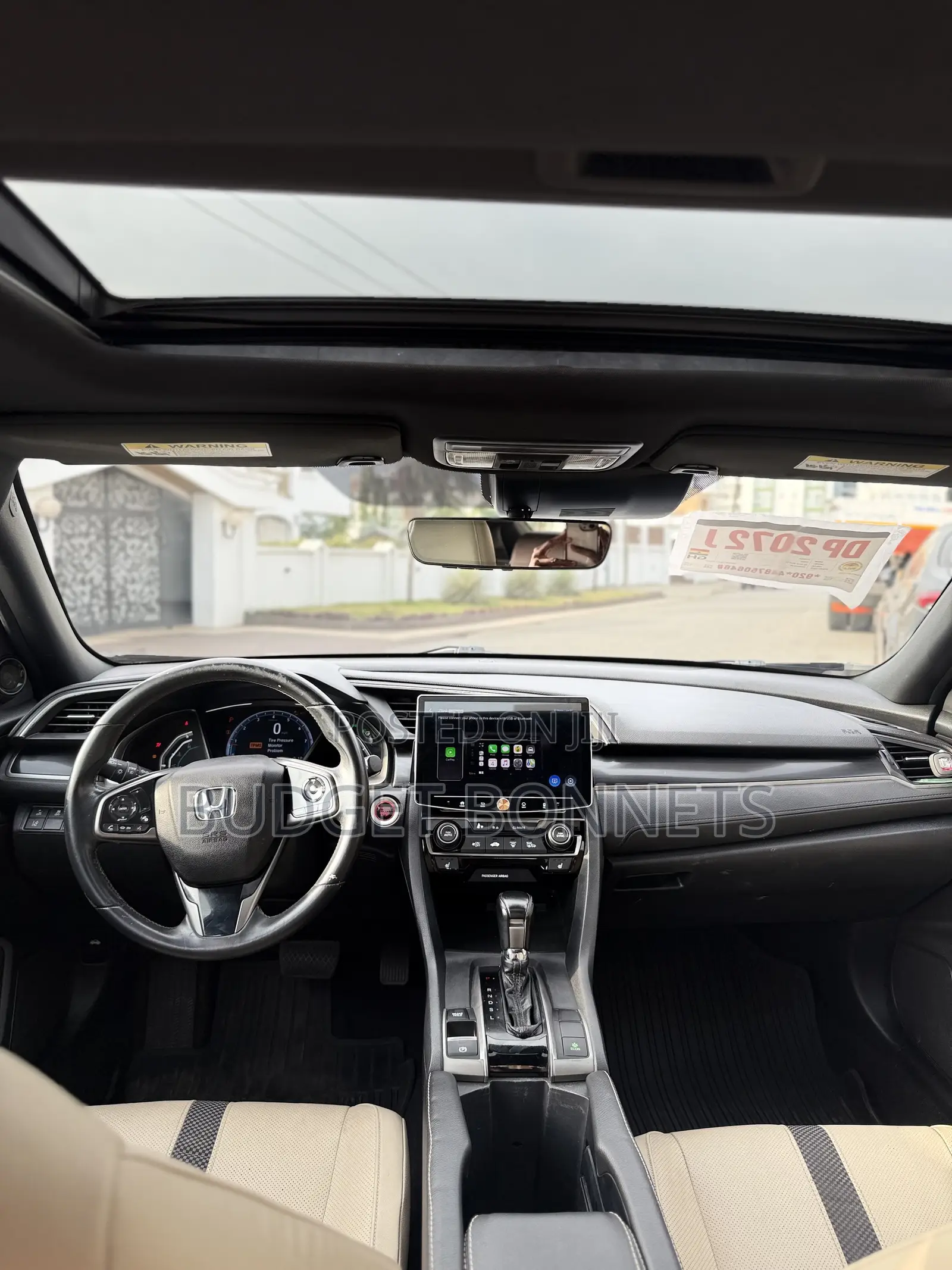 Honda Civic EX-L Hatchback 2020 Gray