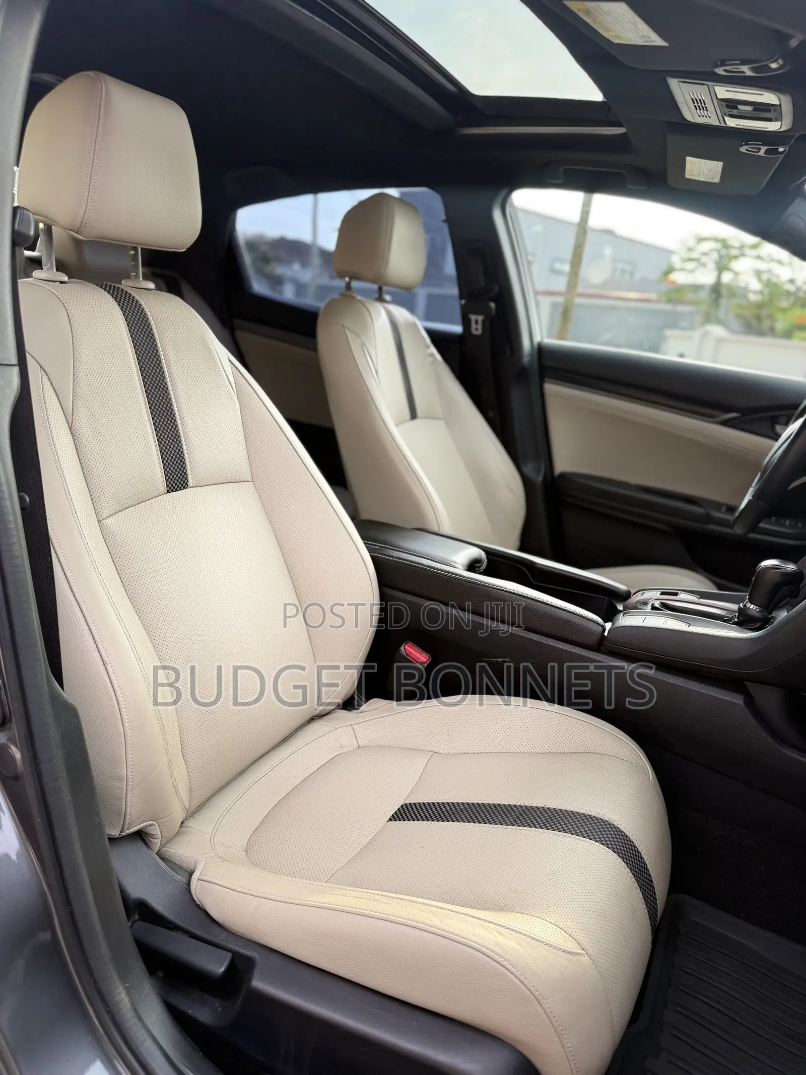 Honda Civic EX-L Hatchback 2020 Gray