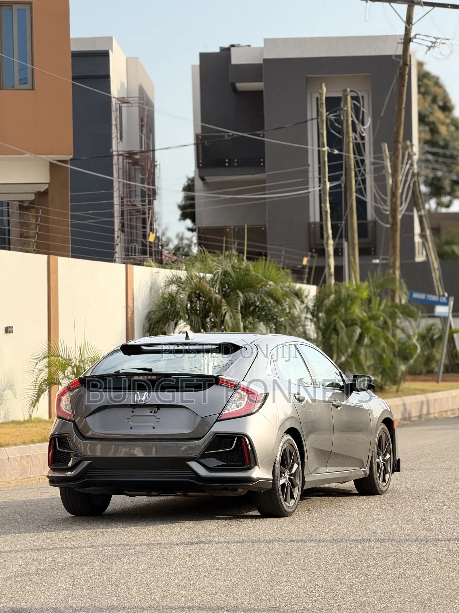 Honda Civic EX-L Hatchback 2020 Gray
