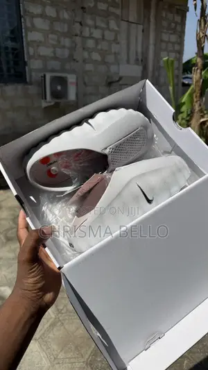 Nike Mind With Box