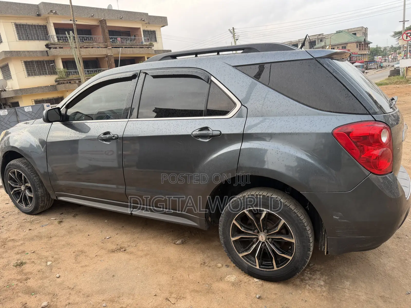 Chevrolet Equinox 2011 Gray