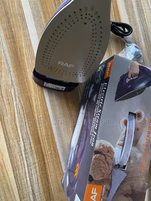 2400W Powerful Cordless Steam Iron