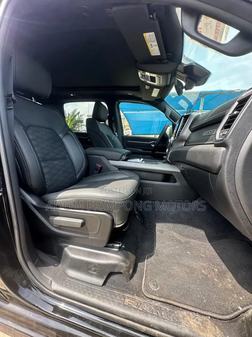 Dodge RAM 2025 Black