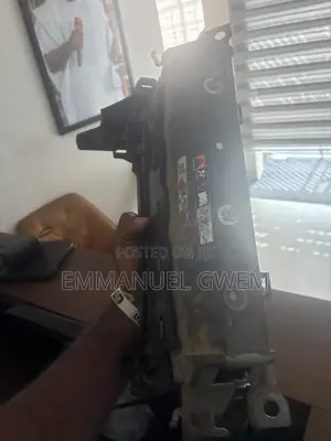 Toyota Camry Knee Airbag