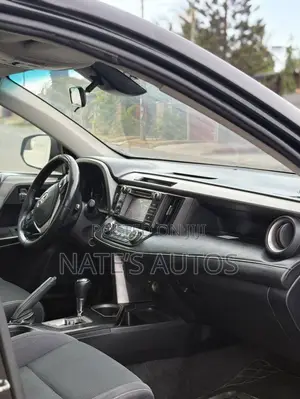 Toyota RAV4 XLE AWD (2.5L 4cyl 6A) 2017 Black