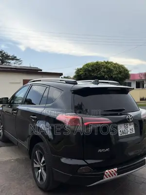 Toyota RAV4 XLE AWD (2.5L 4cyl 6A) 2017 Black