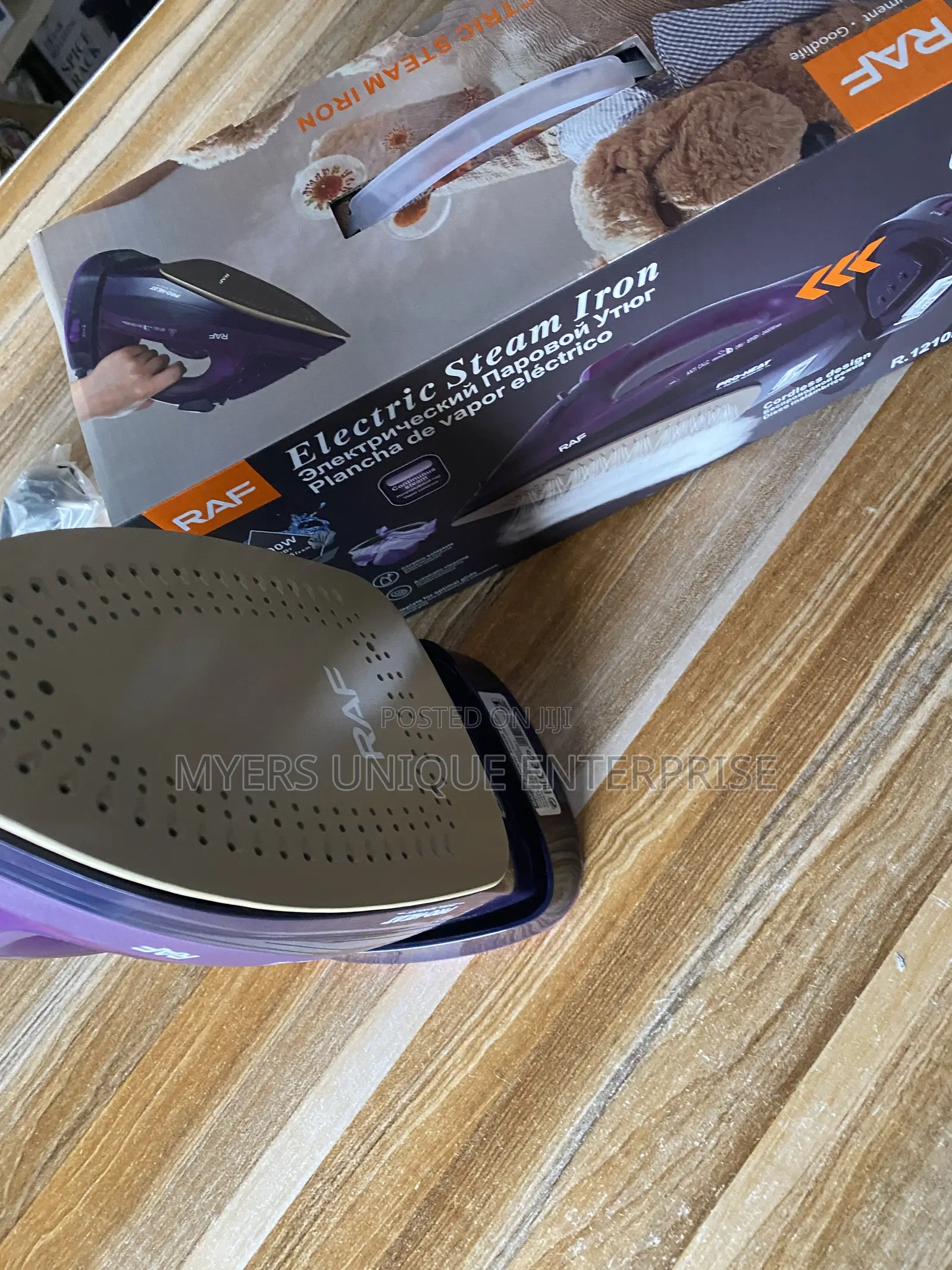Raf Cordless Steam Iron Suitable for All Fabrics