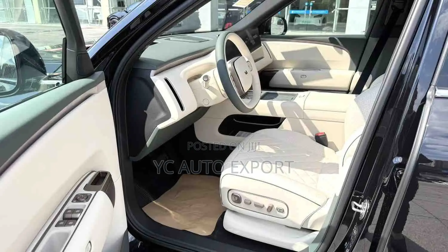 Li Auto L8 2025 Black
