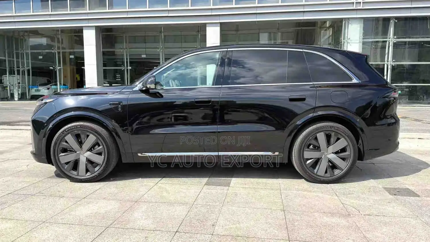 Li Auto L8 2025 Black