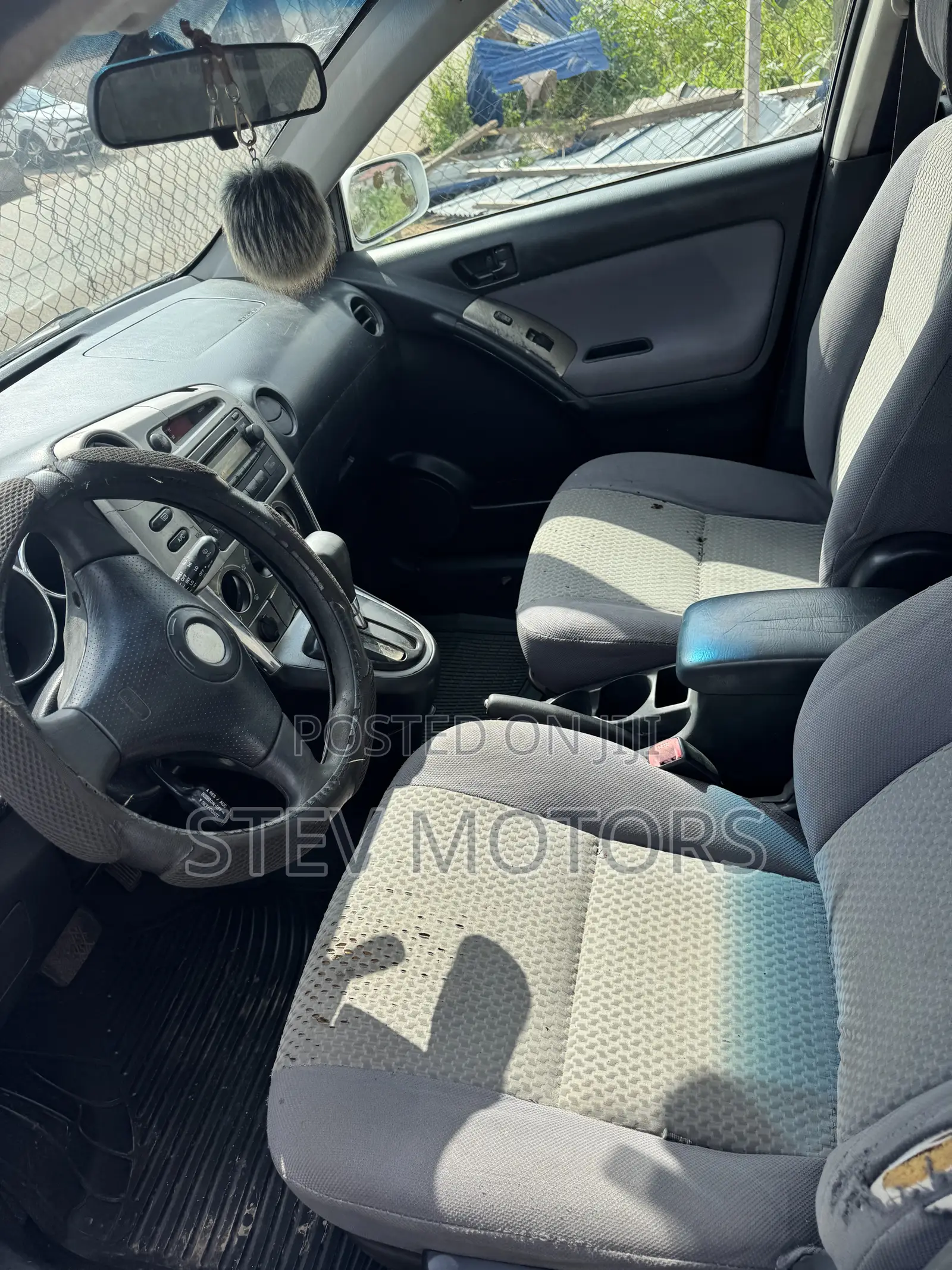 Toyota Matrix XR Hatchback AWD (1.8L 4cyl 4A) 2006 White