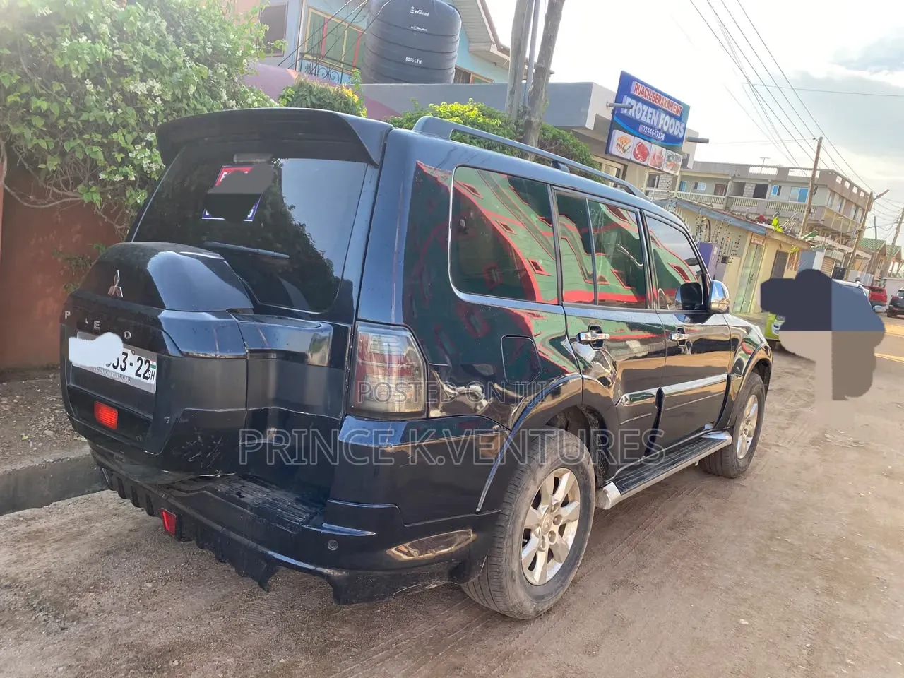 Mitsubishi Pajero 2017 Black