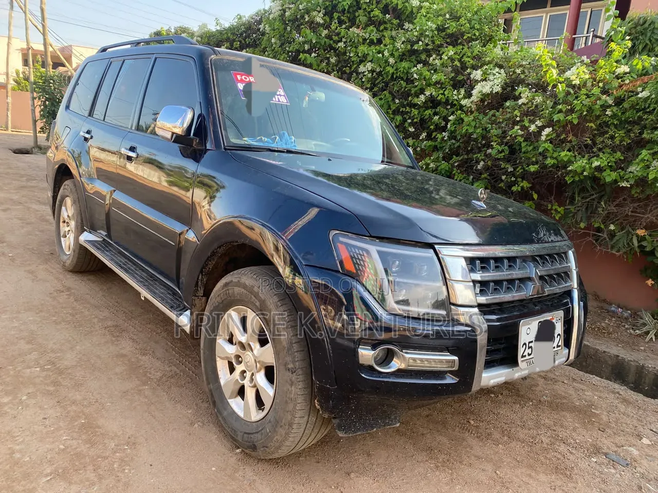 Mitsubishi Pajero 2017 Black