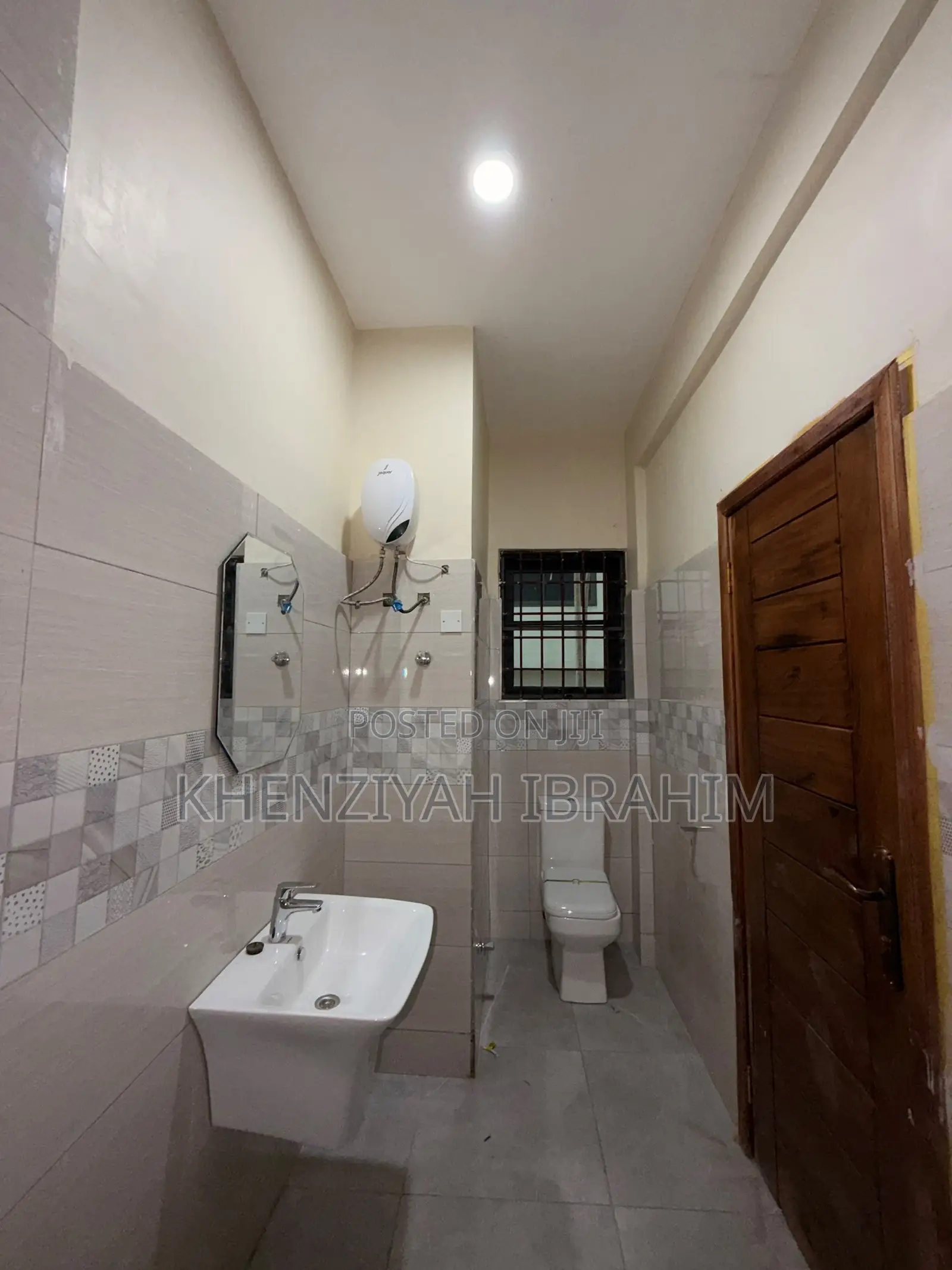 3bdrm Apartment in Ashaley Botwe for rent