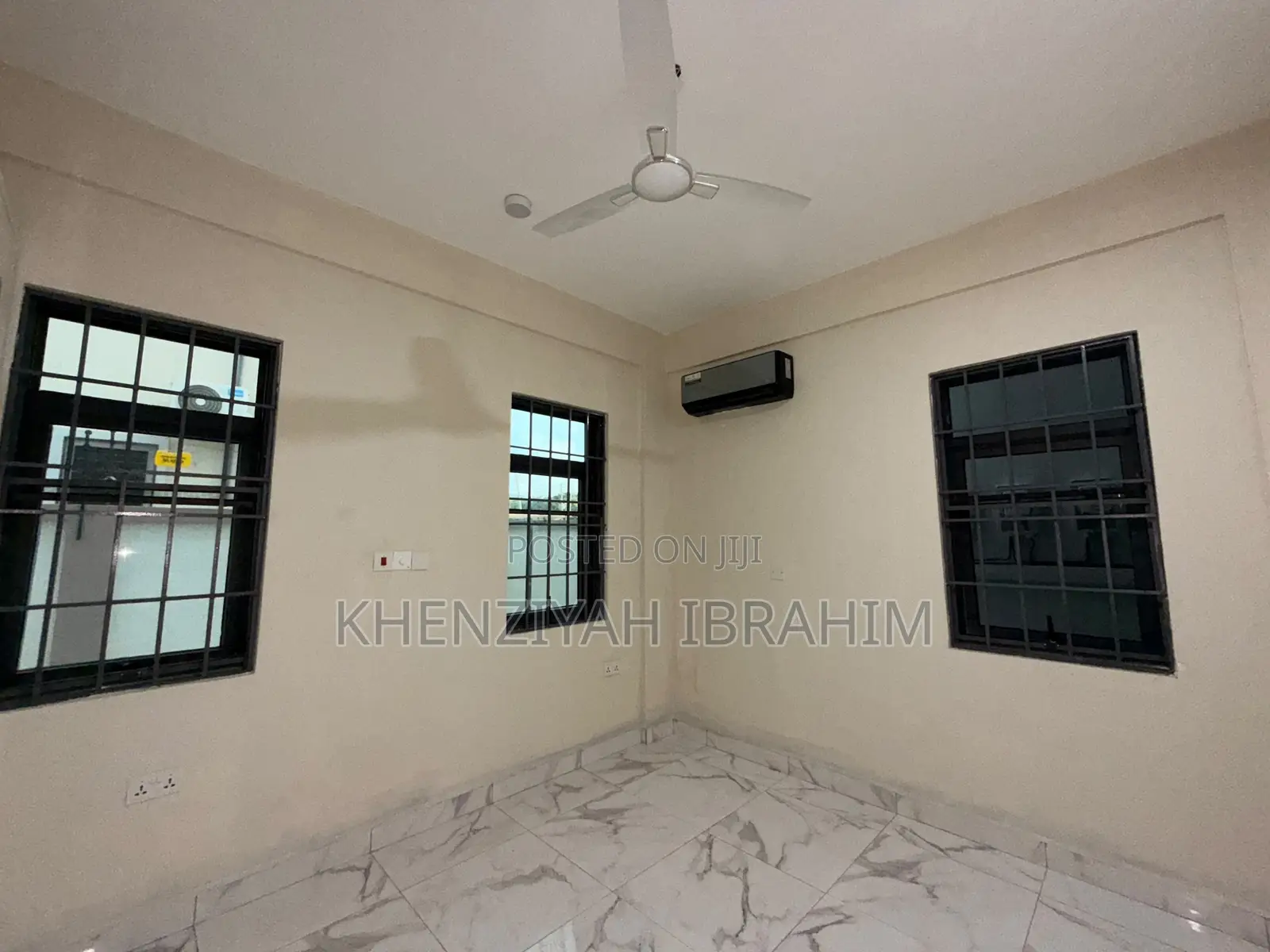 3bdrm Apartment in Ashaley Botwe for rent