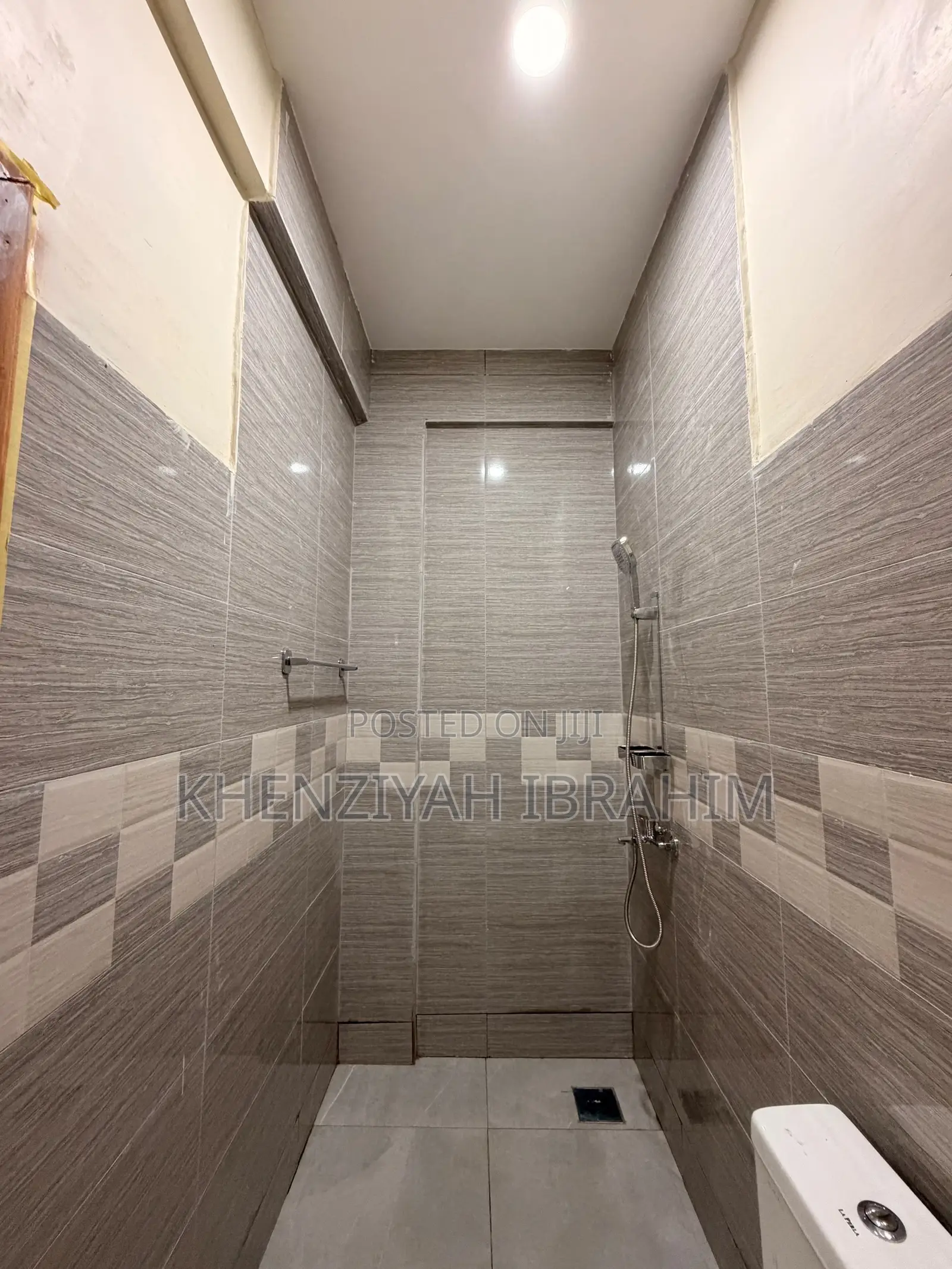 3bdrm Apartment in Ashaley Botwe for rent