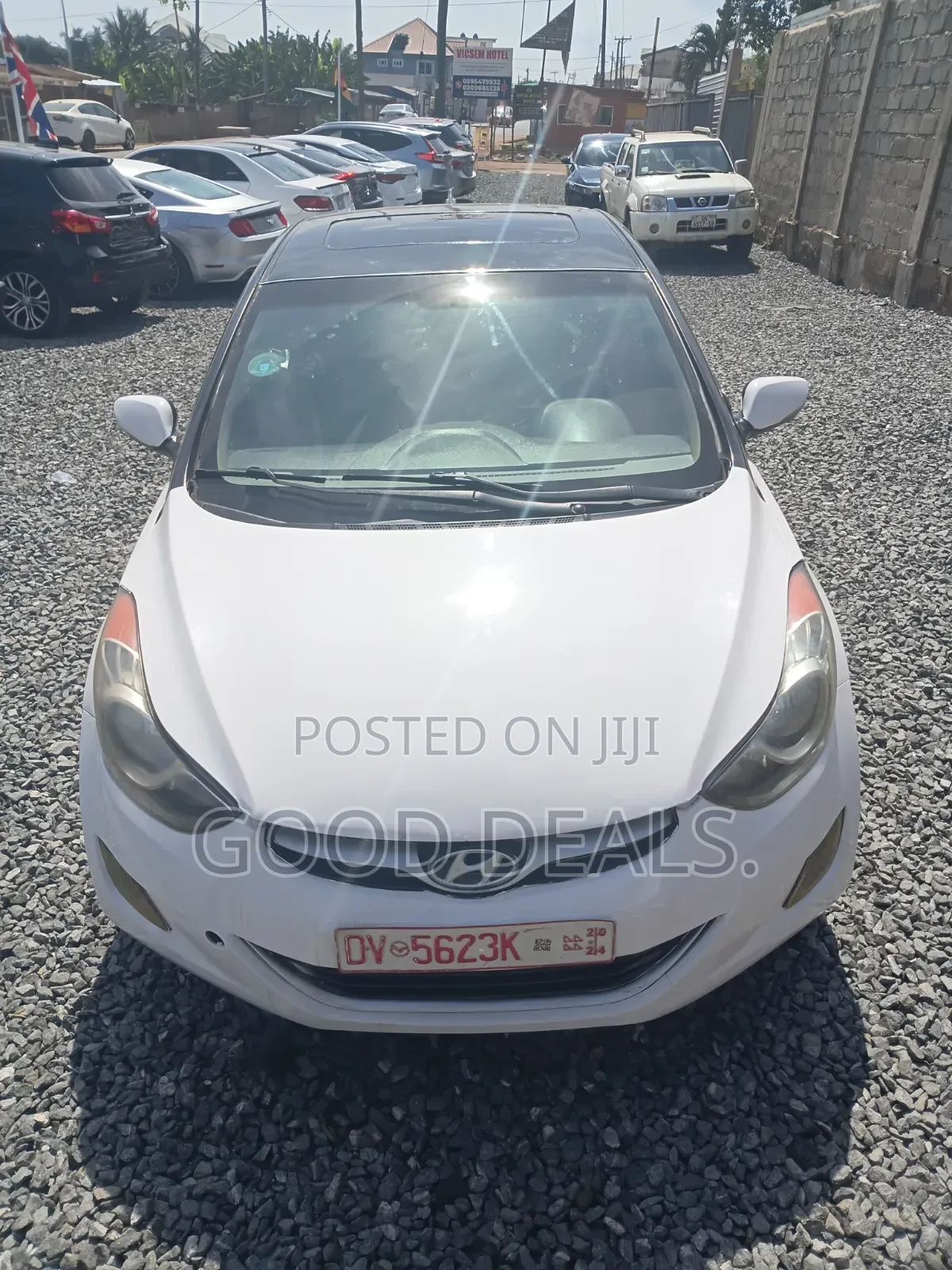 Hyundai Elantra GLS Sedan FWD (1.8L 4cyl 6A) 2013 White