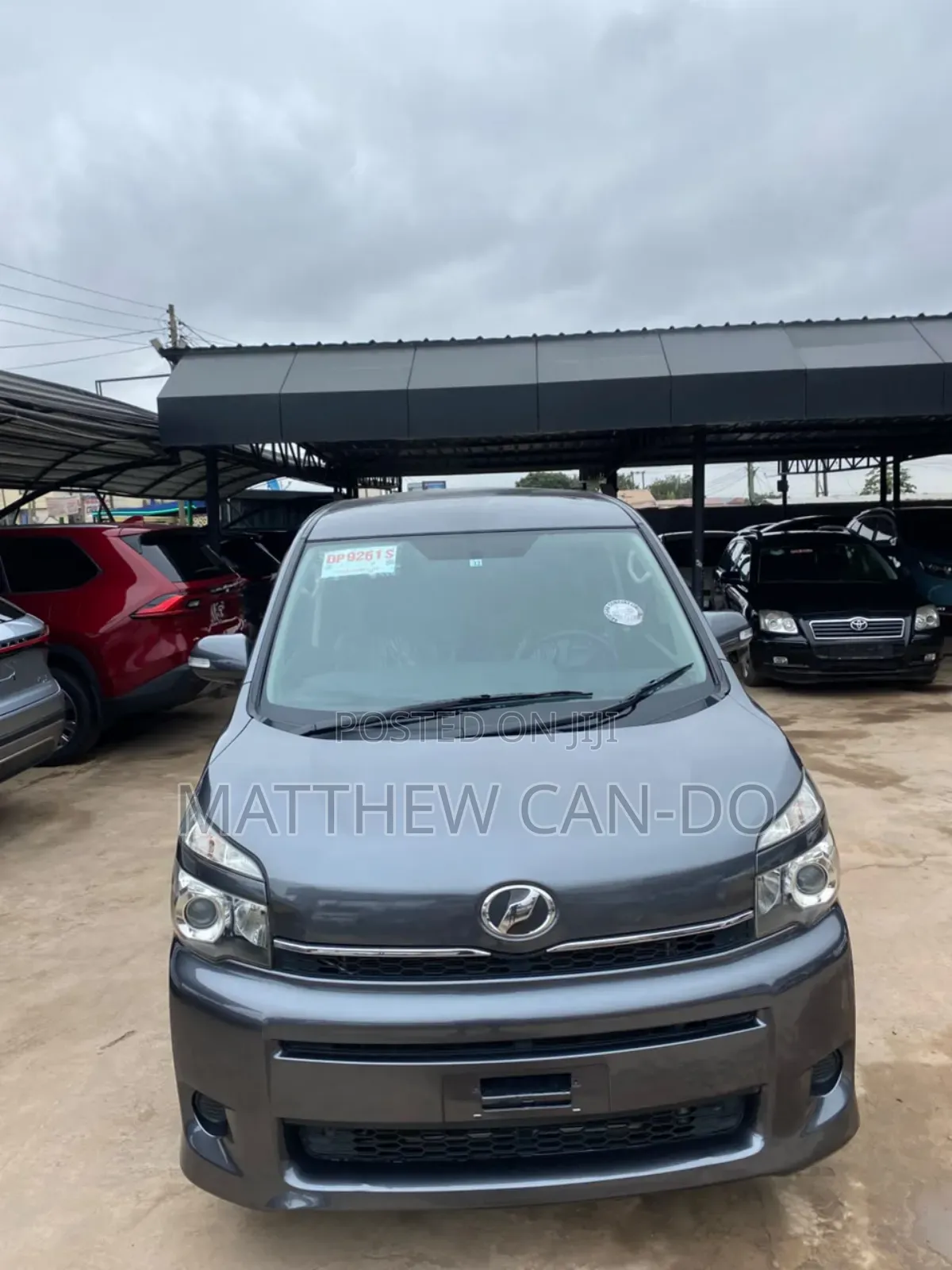 Toyota Voxy V 4WD 7-Seater 2012 Black