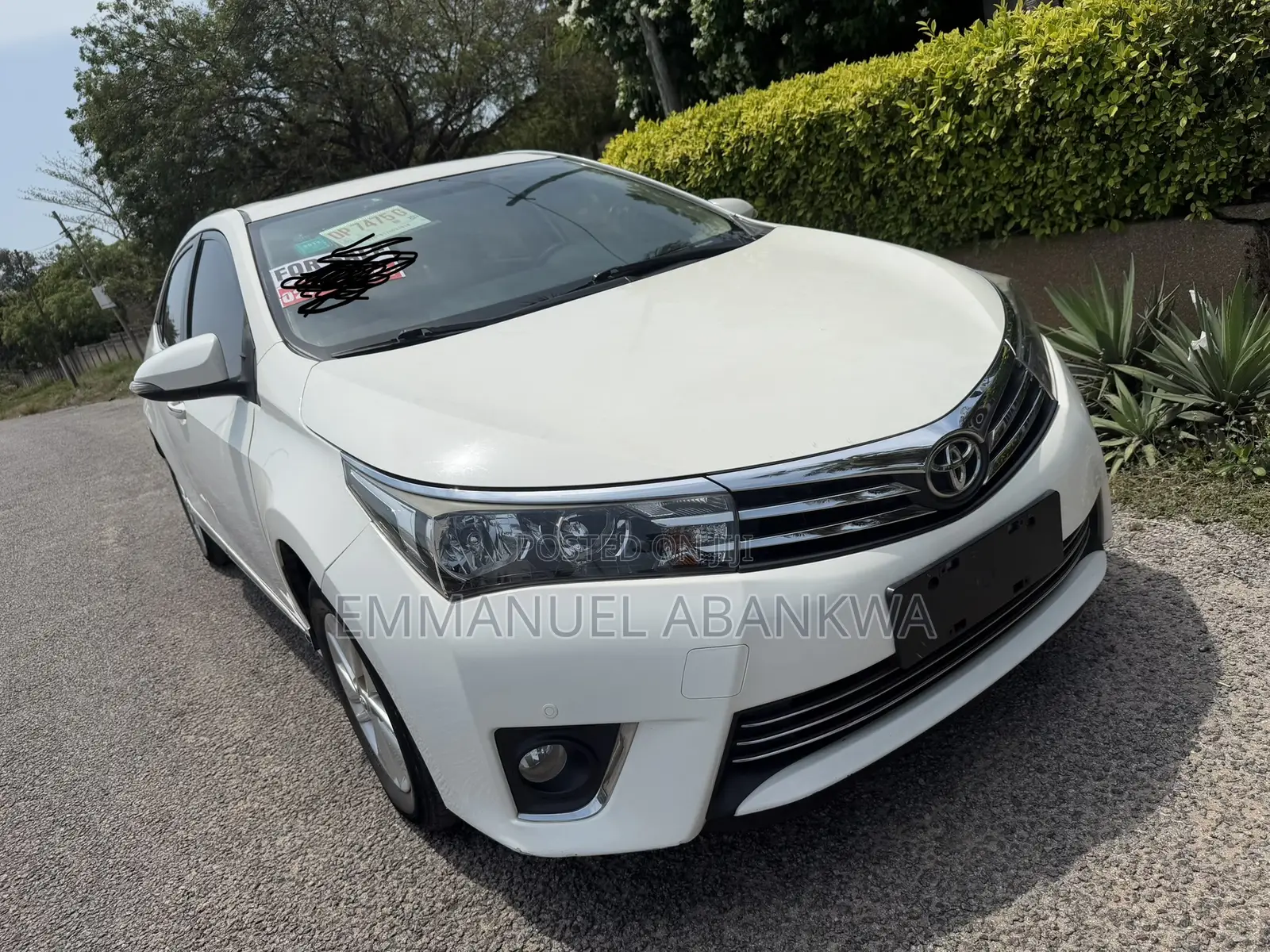Toyota Corolla 2017 White
