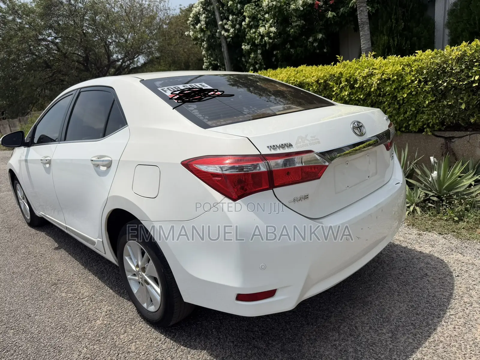 Toyota Corolla 2017 White
