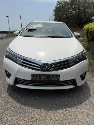Toyota Corolla 2017 White