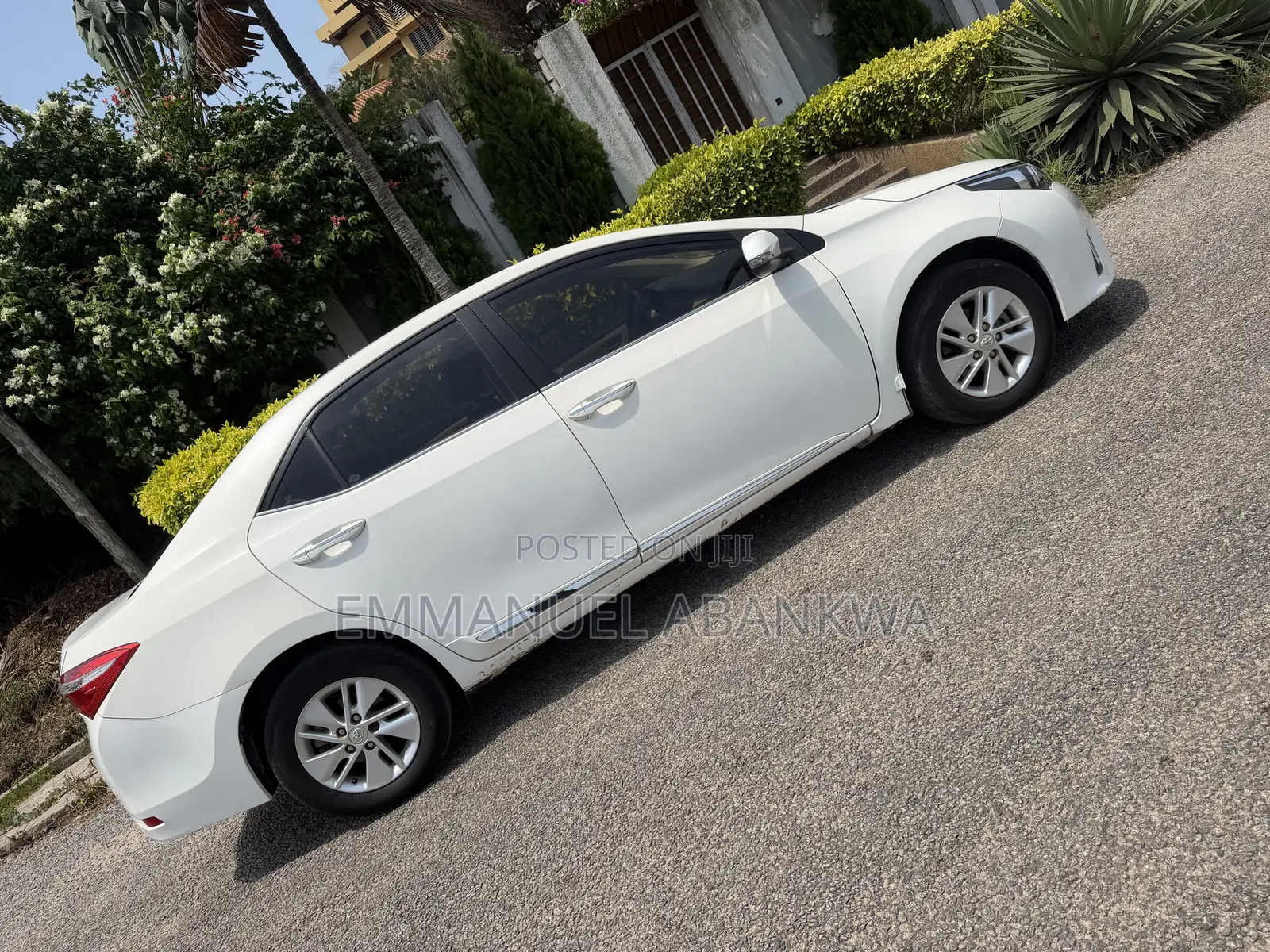 Toyota Corolla 2017 White