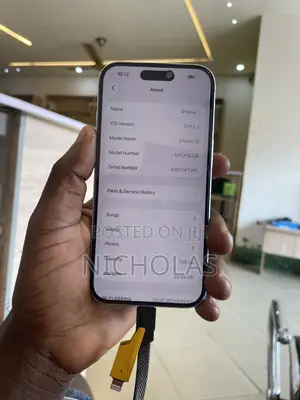 Apple iPhone 15 128 GB Green
