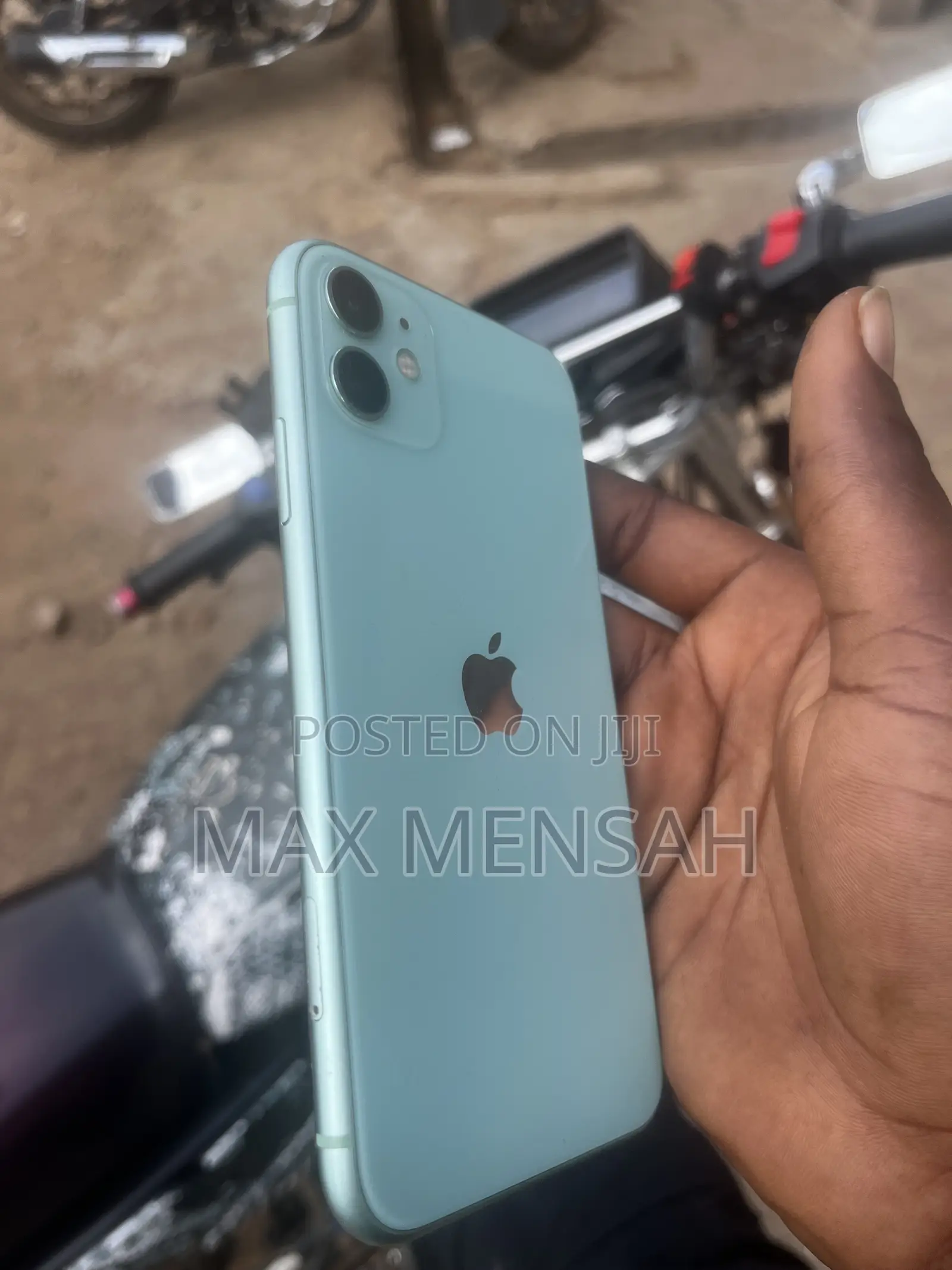 Apple iPhone 11 64 GB Green