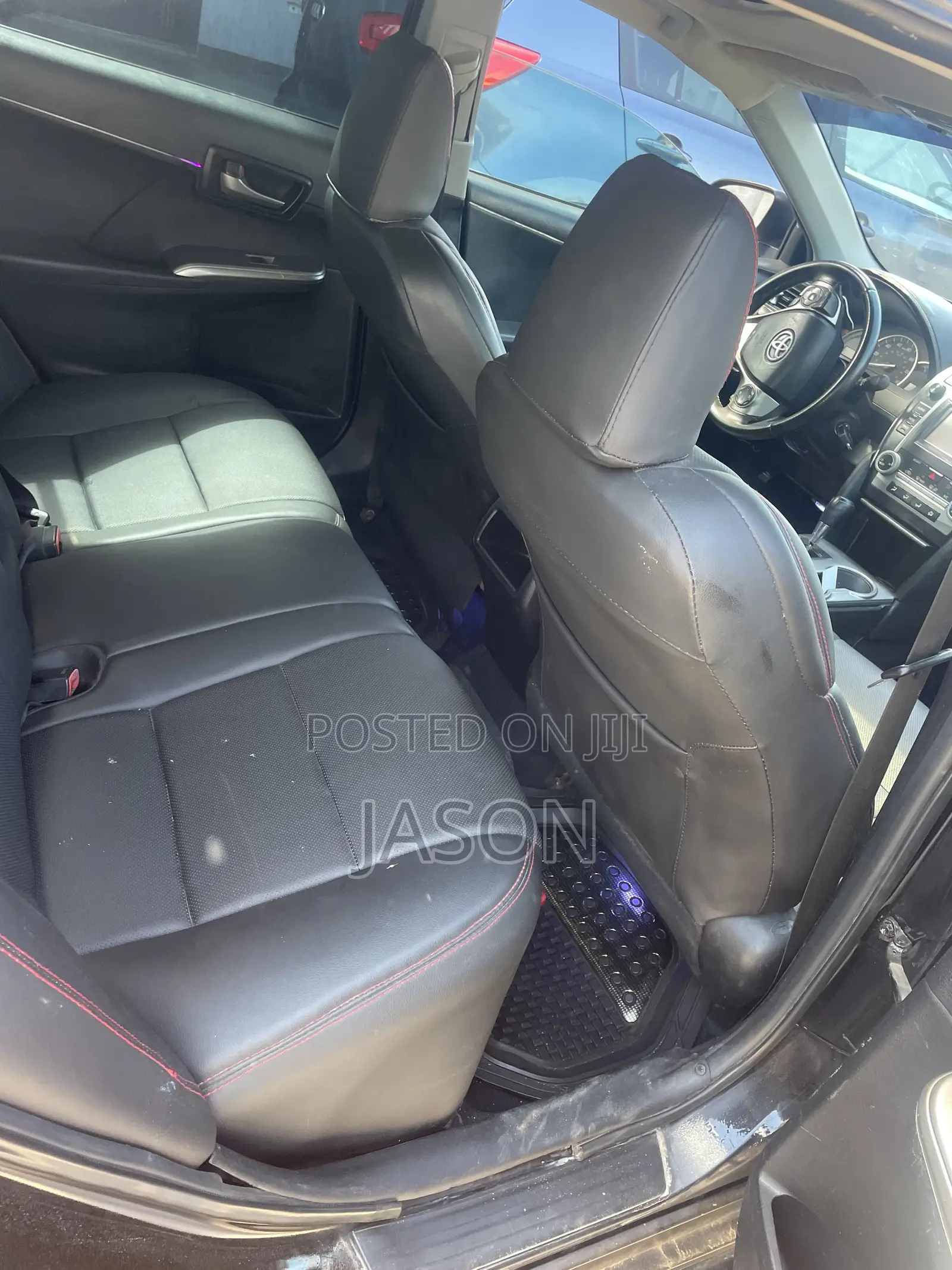 Toyota Camry SE 4dr Sedan (2.5L 4cyl 6A) 2013 Black