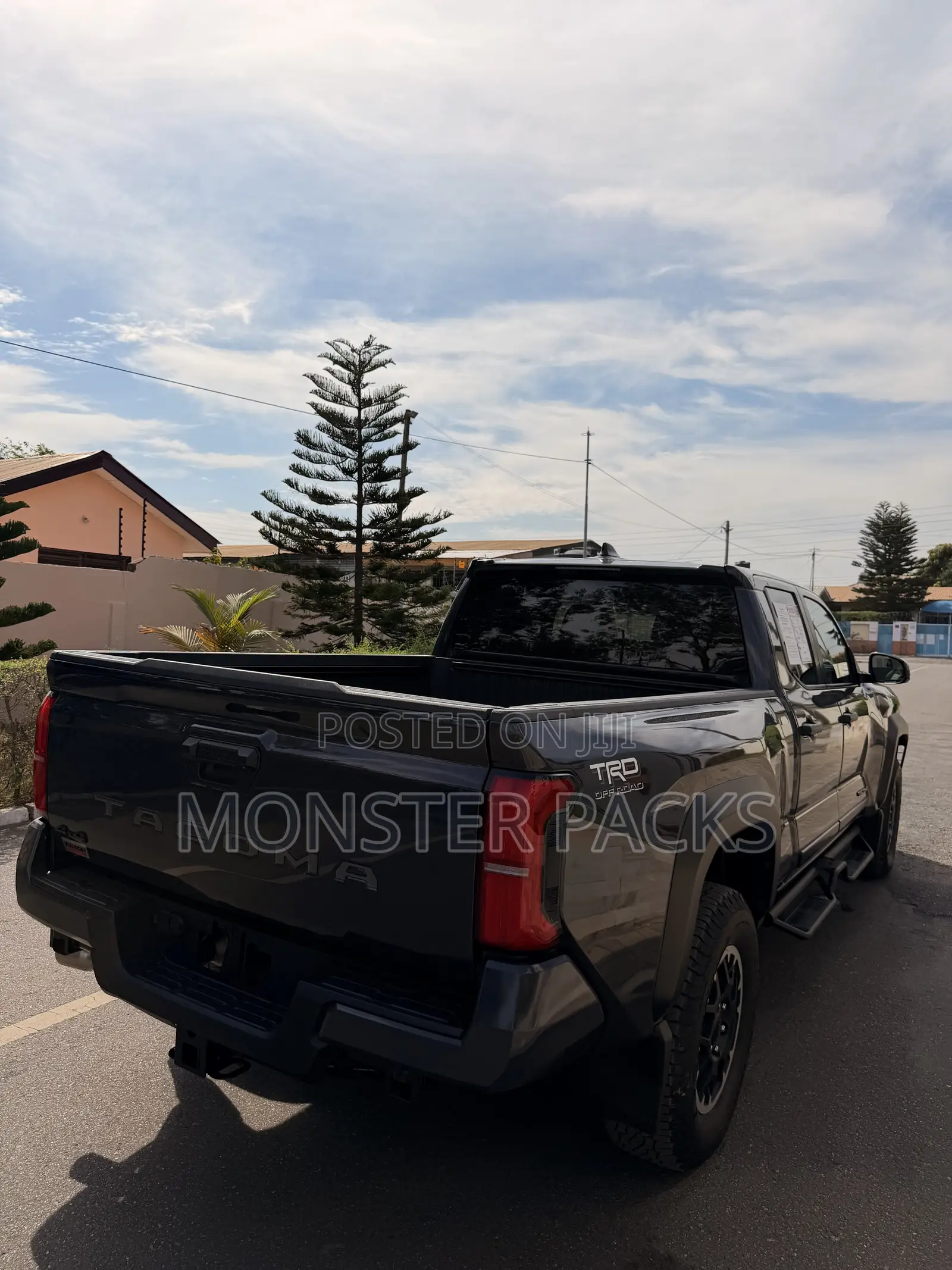 Toyota Tacoma TRD Off-Road Double Cab 4WD 5.0 ft. SB (Automatic) 2025