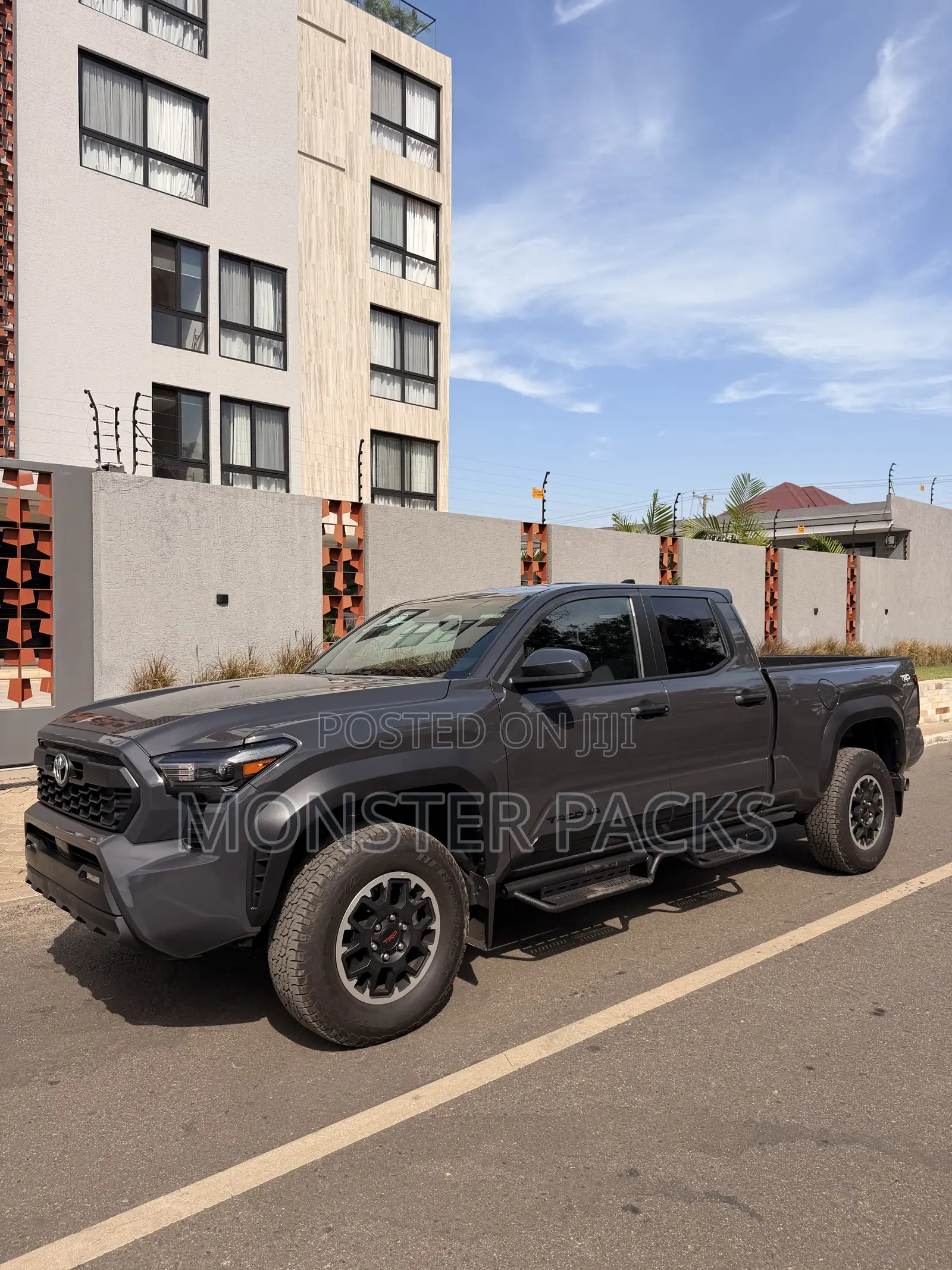 Toyota Tacoma TRD Off-Road Double Cab 4WD 5.0 ft. SB (Automatic) 2025