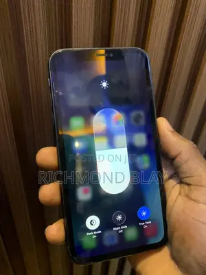 Apple iPhone 11 64 GB Black