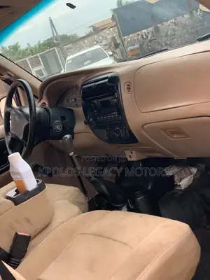 Ford Ranger Regular Cab 2005 Brown