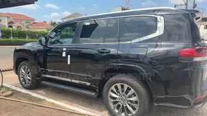 New Toyota Land Cruiser LC300 2025 Black