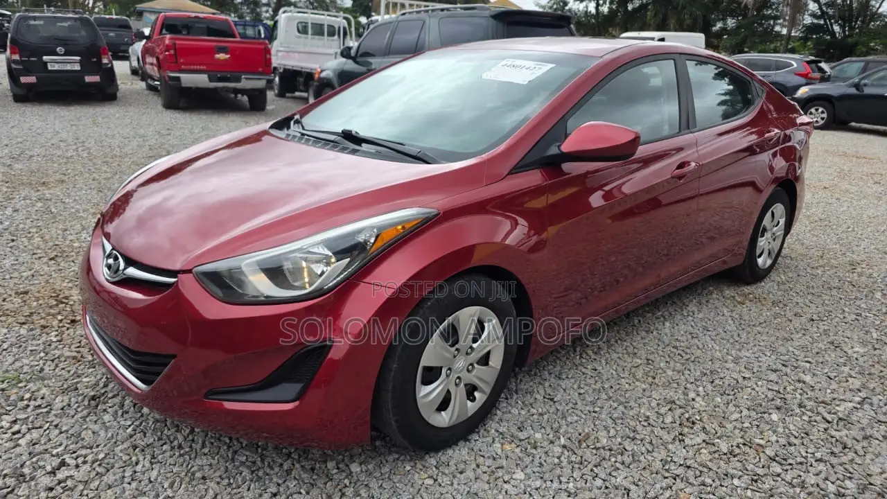 Hyundai Elantra 2016 Red