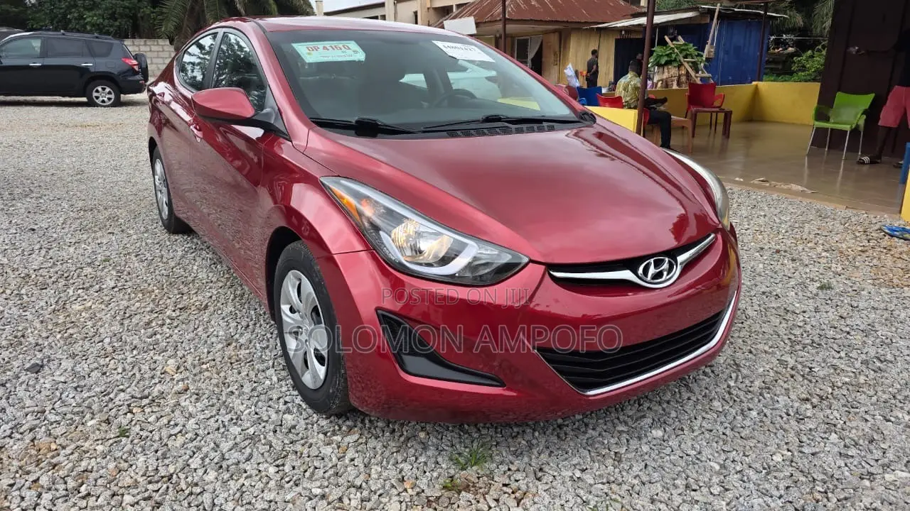 Hyundai Elantra 2016 Red