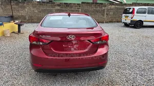 Hyundai Elantra 2016 Red
