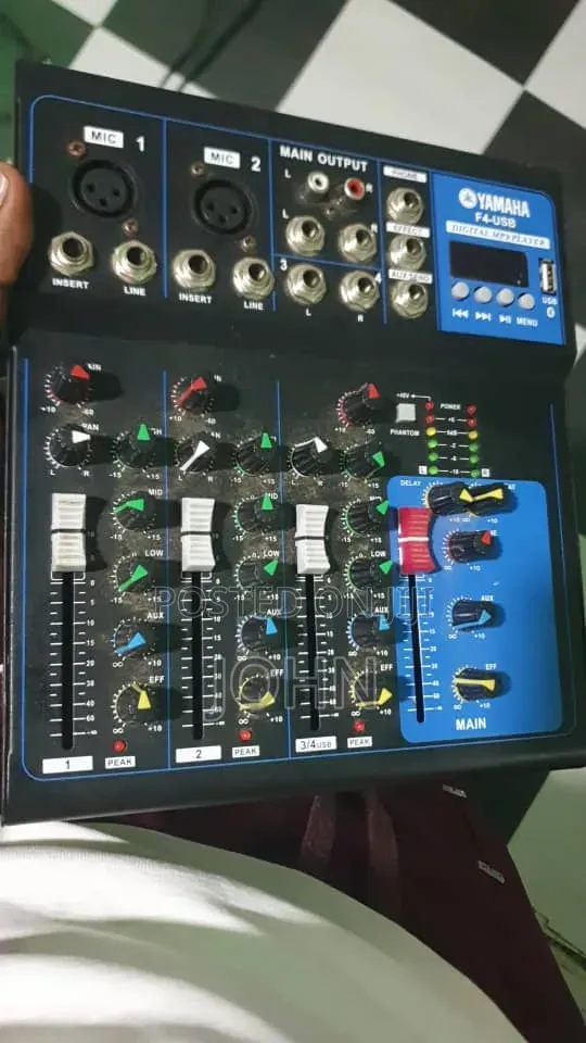 Yamaha F4-USB 4CH Audio Mixer AdankwameWorking Perfe