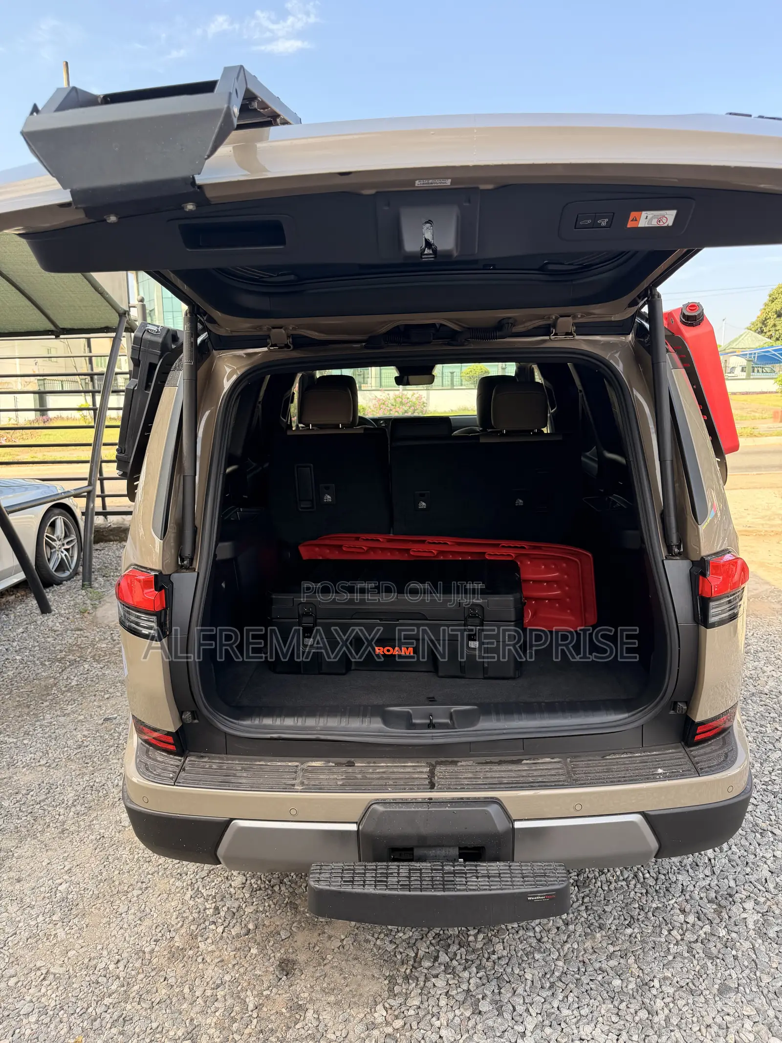 Lexus GX 550 Overtrail 2024 Beige