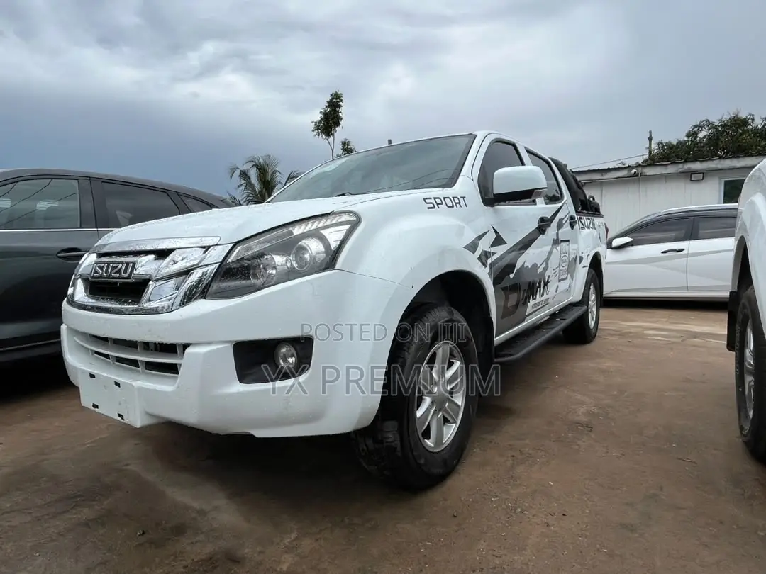Isuzu D-MAX 2021 White