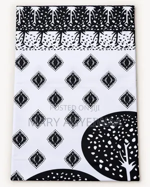 Beautiful African Print Fabric – 6 Yards