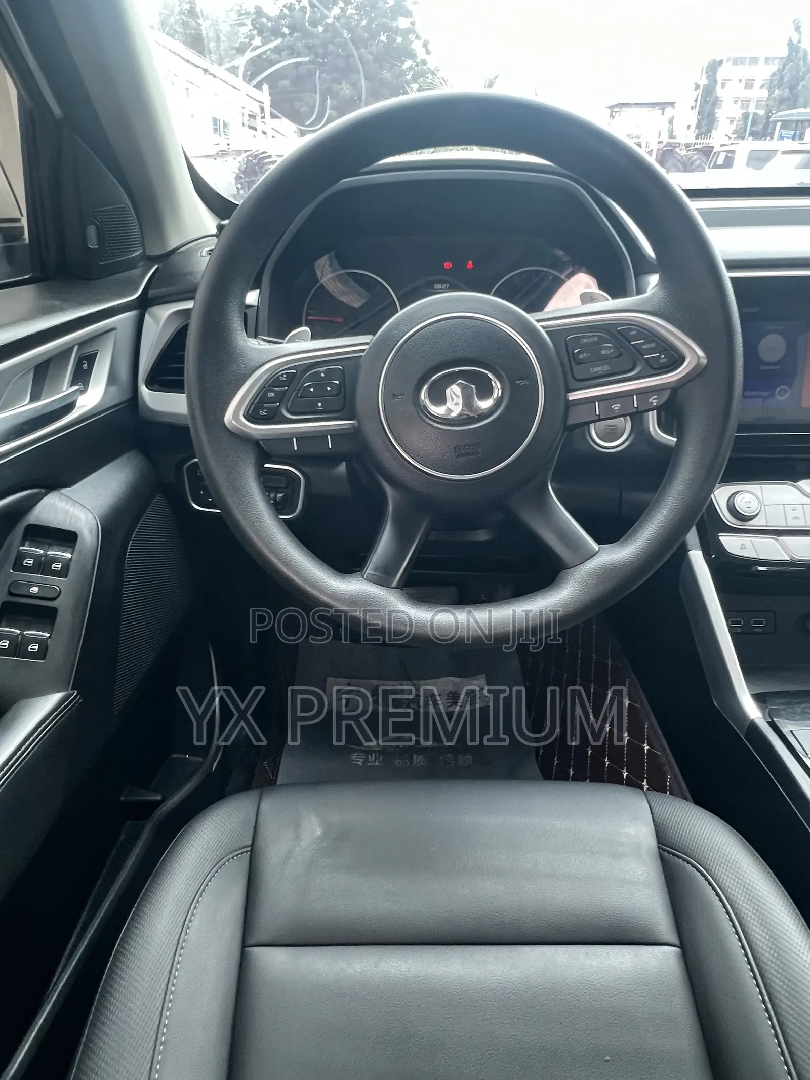 Car 2022 White